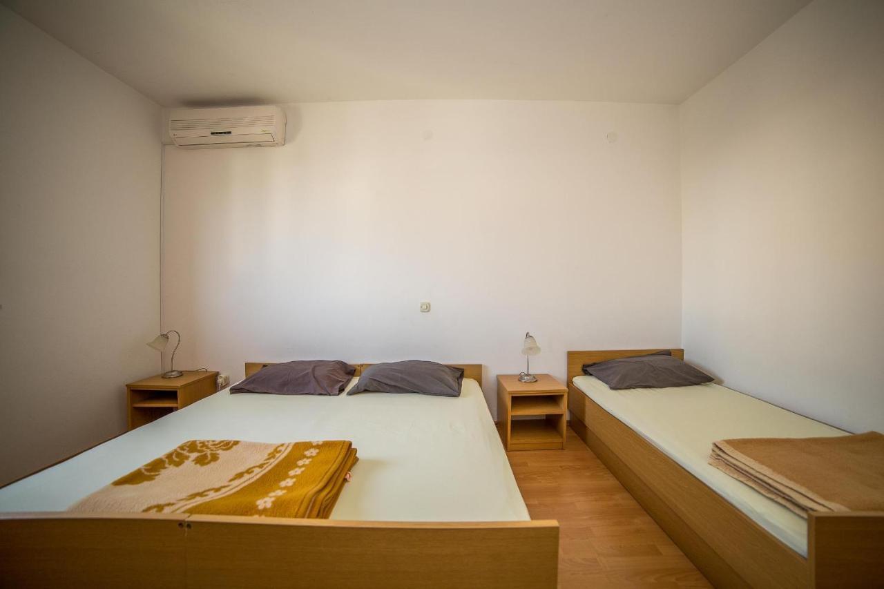 Apartments Grulovic Срима Екстериор снимка